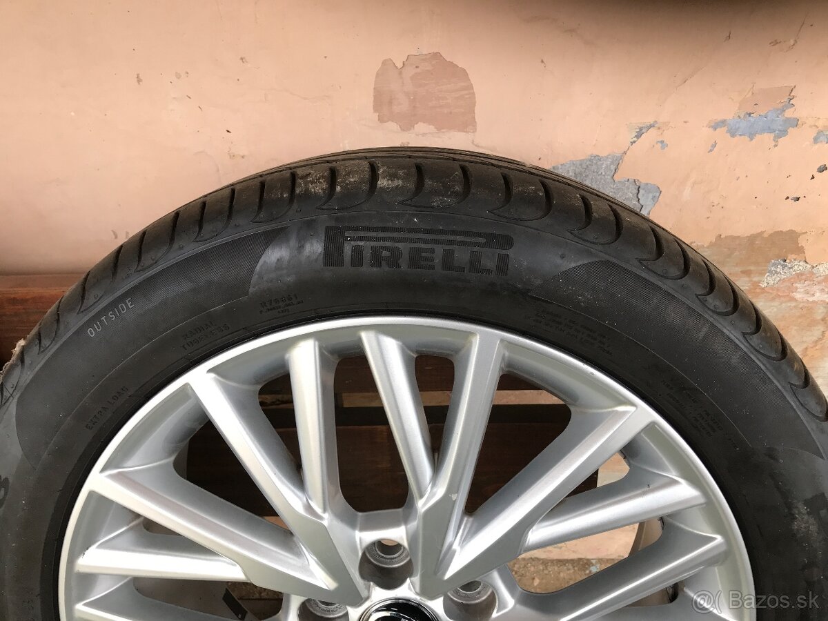 C-HR r18 ( TOYOTA ) - 2