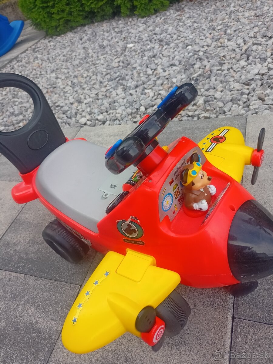 Odrážadlo lietadlo + darujem hojdačku - 2