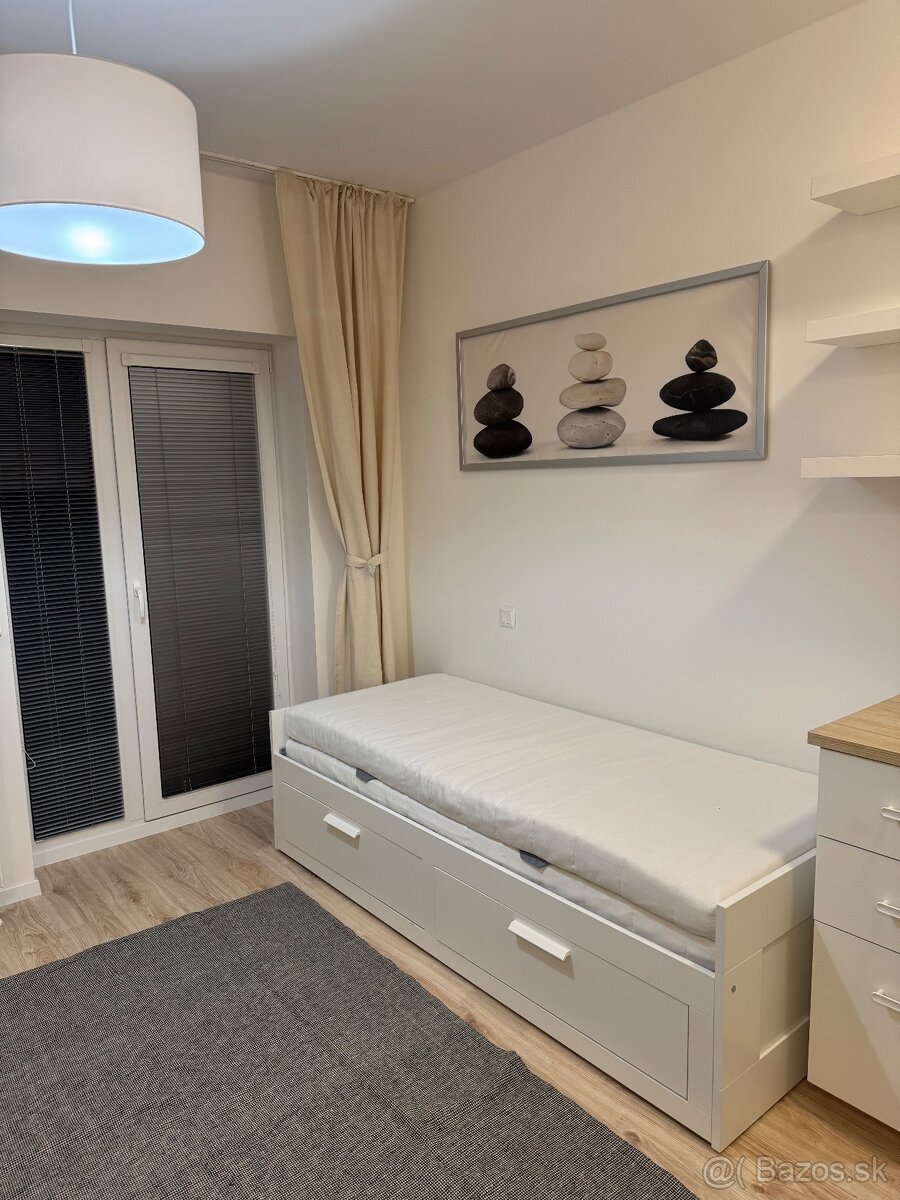 Prenajom 1 izbovy byt v Slnecnice- POP Bratislava - 2