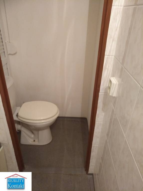 Na prenájom garsónka s balkónom - Nové Zámky - 2