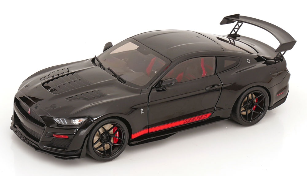 Ford Mustang Shelby GT500 Black 2022 - 1:18 Solido - 2