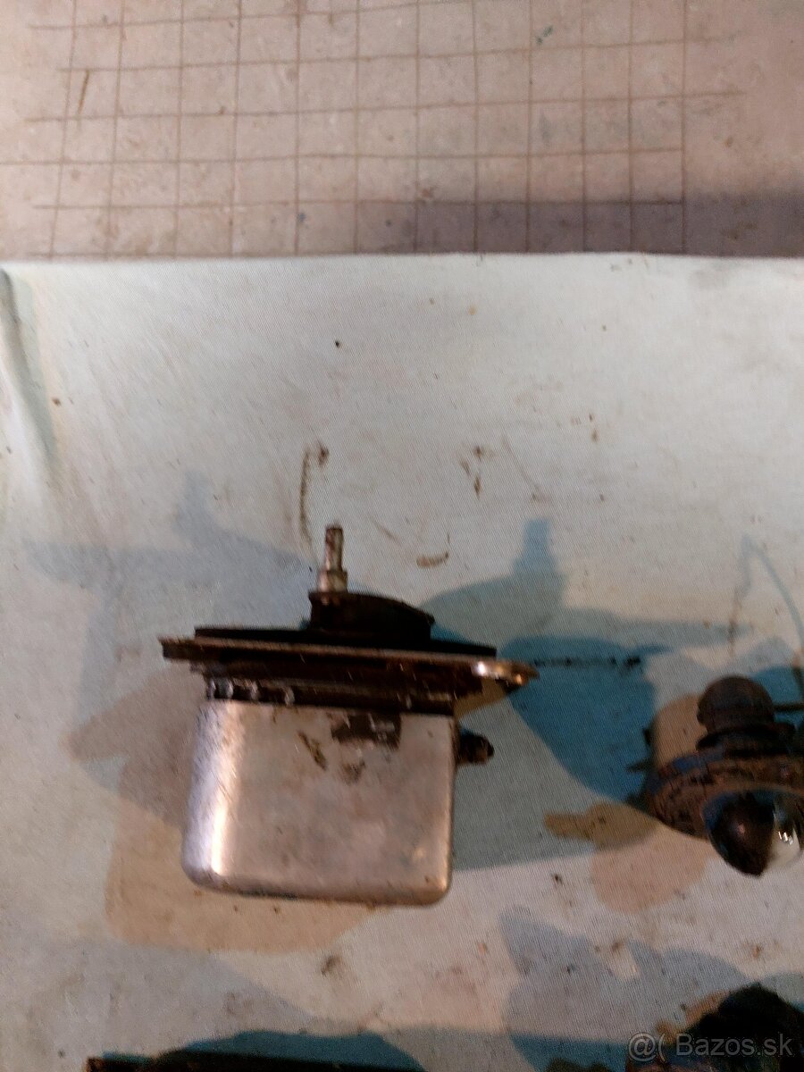 Renault R 8 Gufero - 2