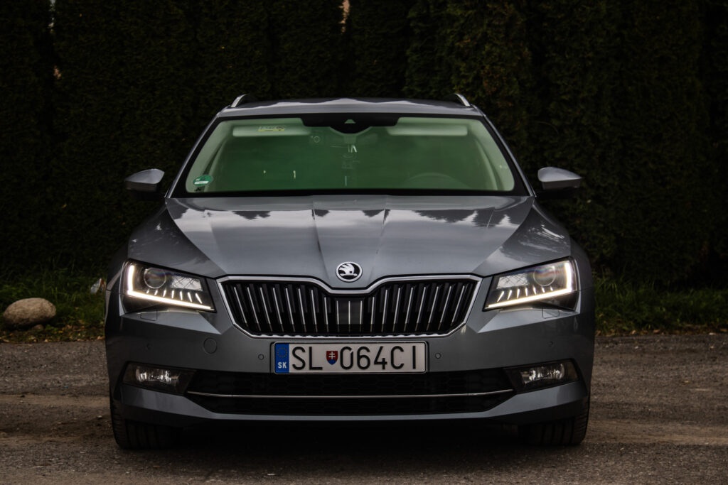 Škoda superb kombi - 2
