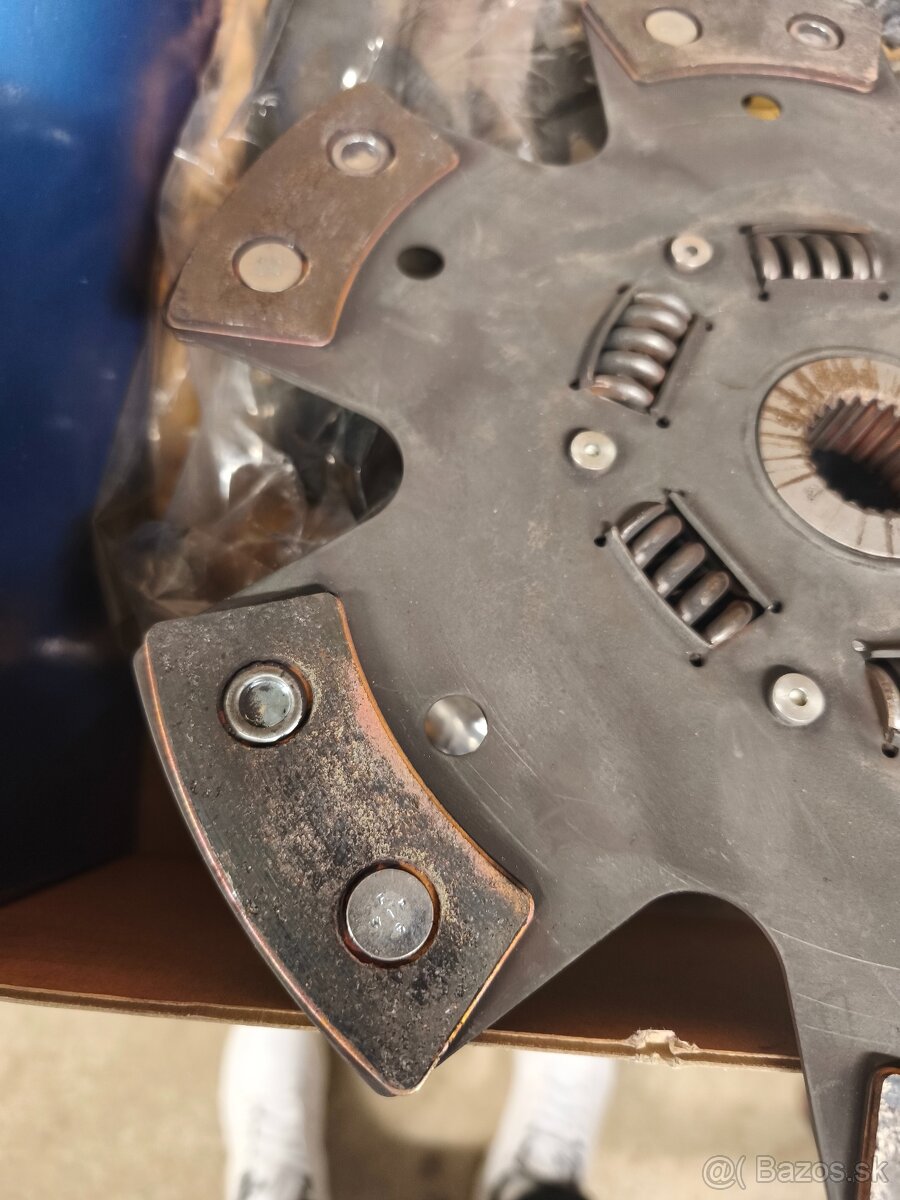 Predám keramickú spojka Ford Mustang mk5 3.7 - 2