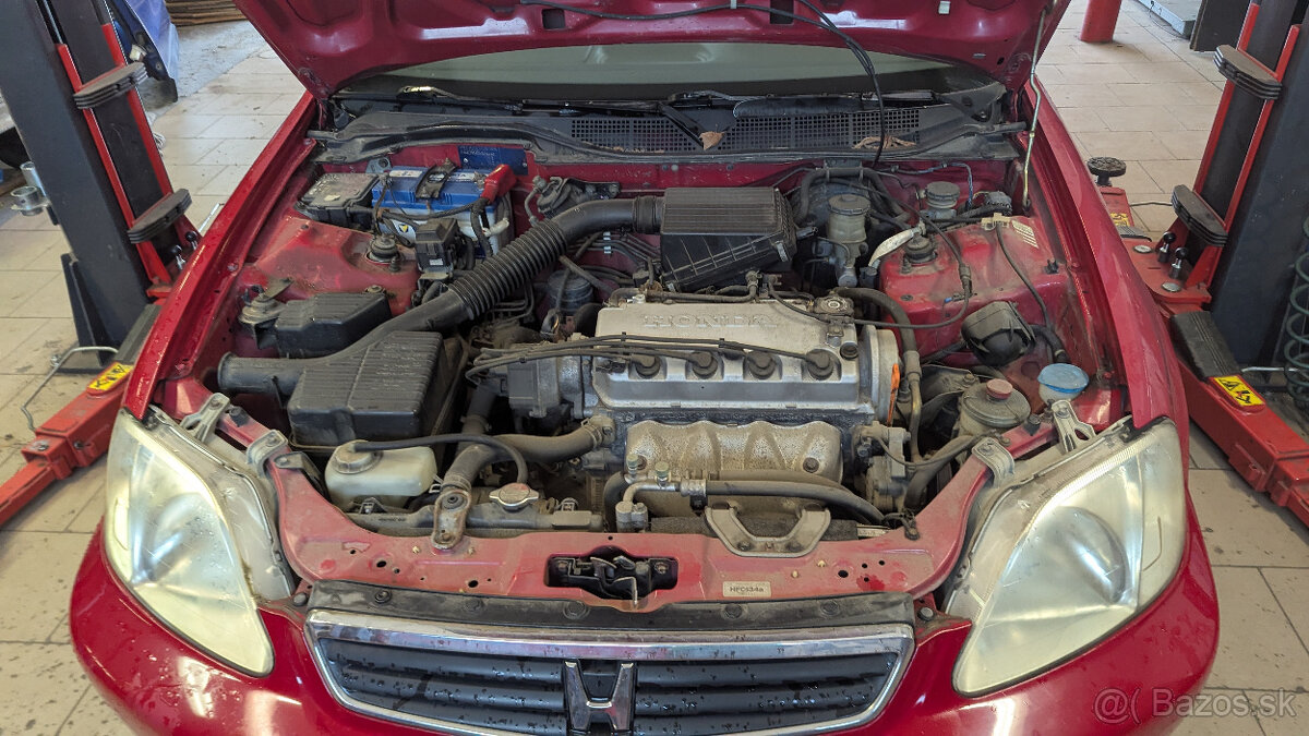 Náhradní díly Honda Civic 6G 4D - 2