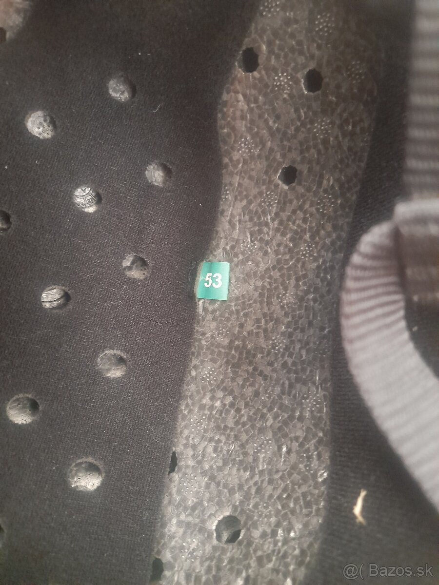 Predam detsku jazdecku prilbu - 2