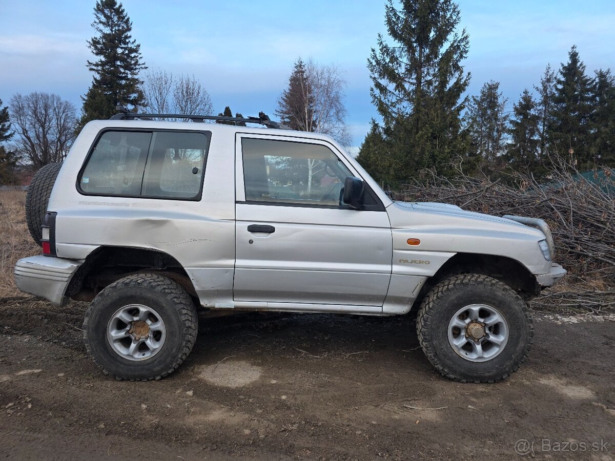 Mitsubishi Pajero 2.8td - 2