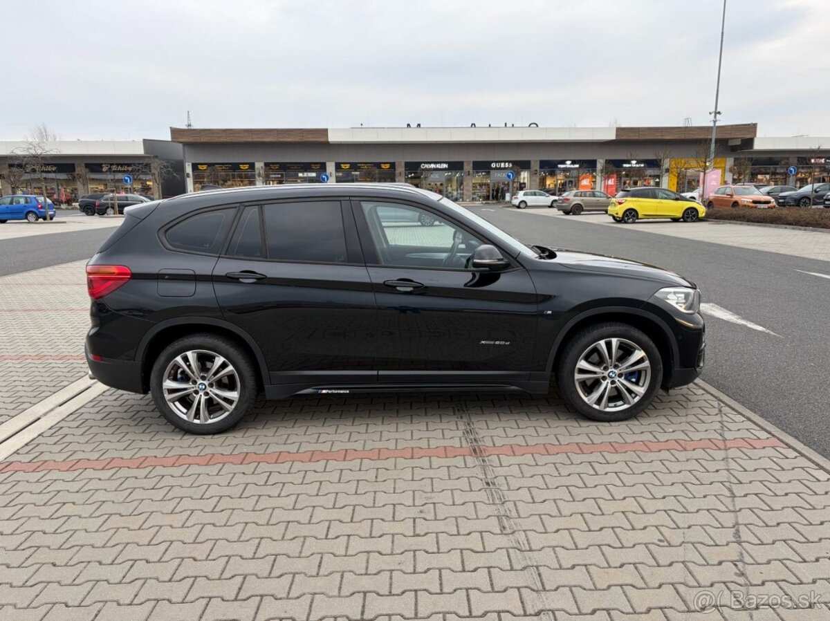 BMW X1 xDrive 20d 140kw ČR - 2