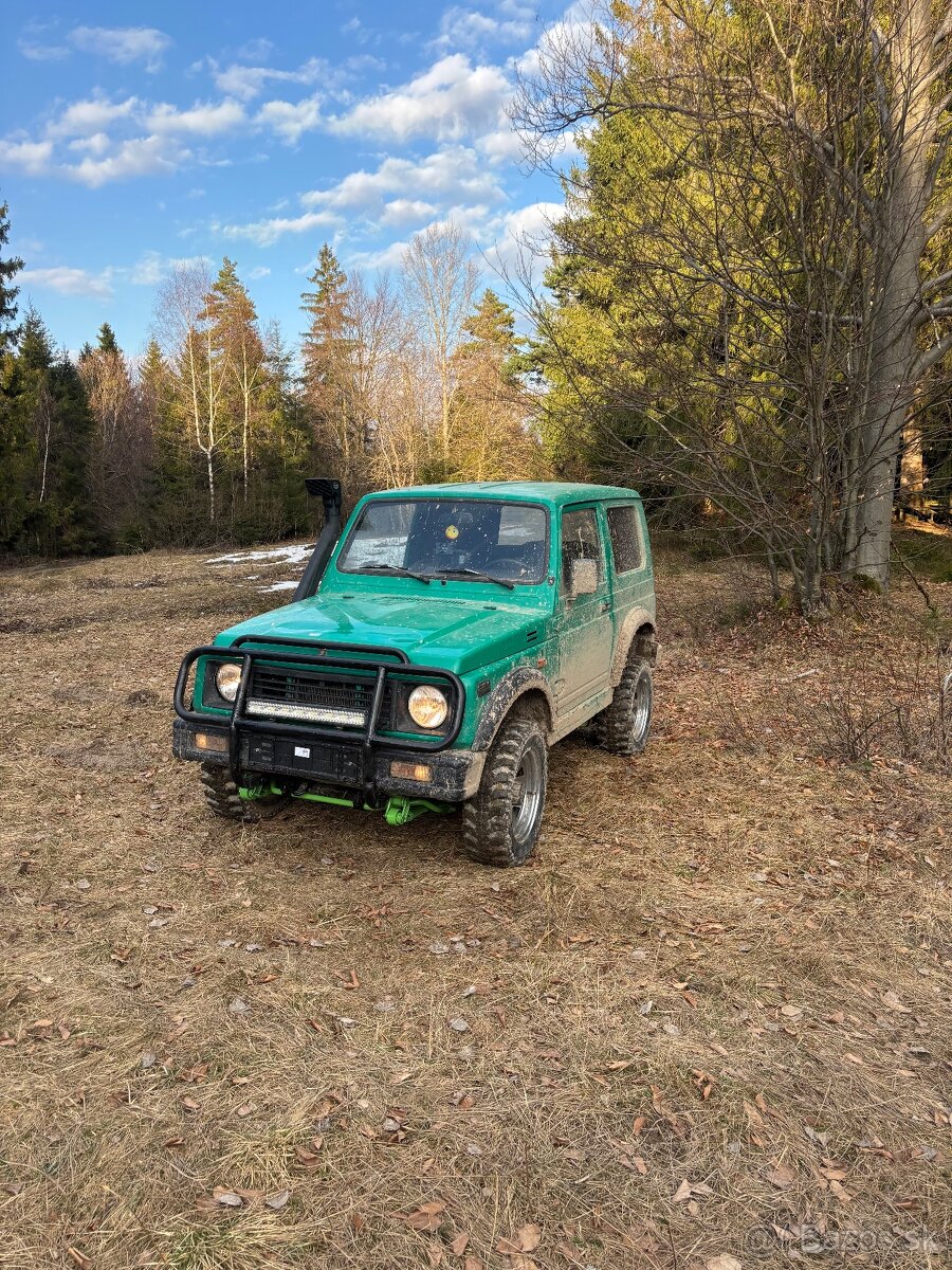 Suzuki samurai - 2