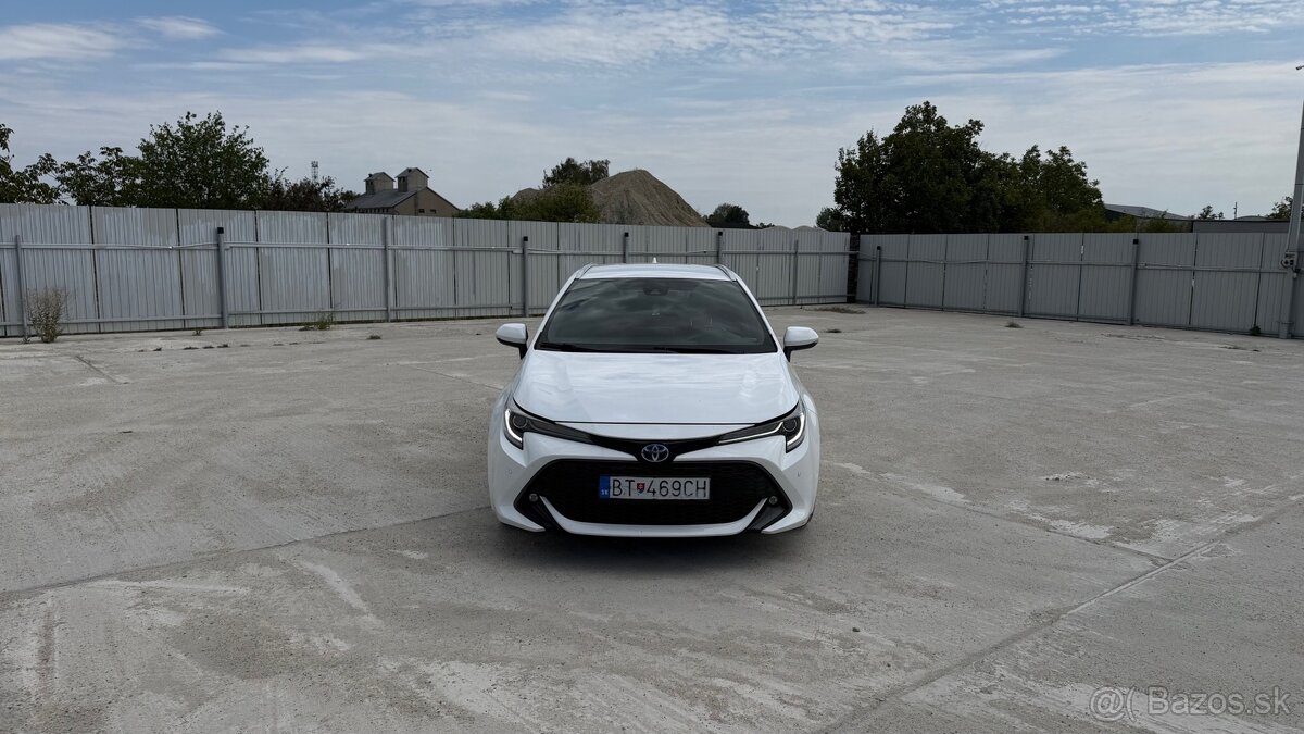 Toyota Corolla 2.0 Hybrid 📅 2020 - 2