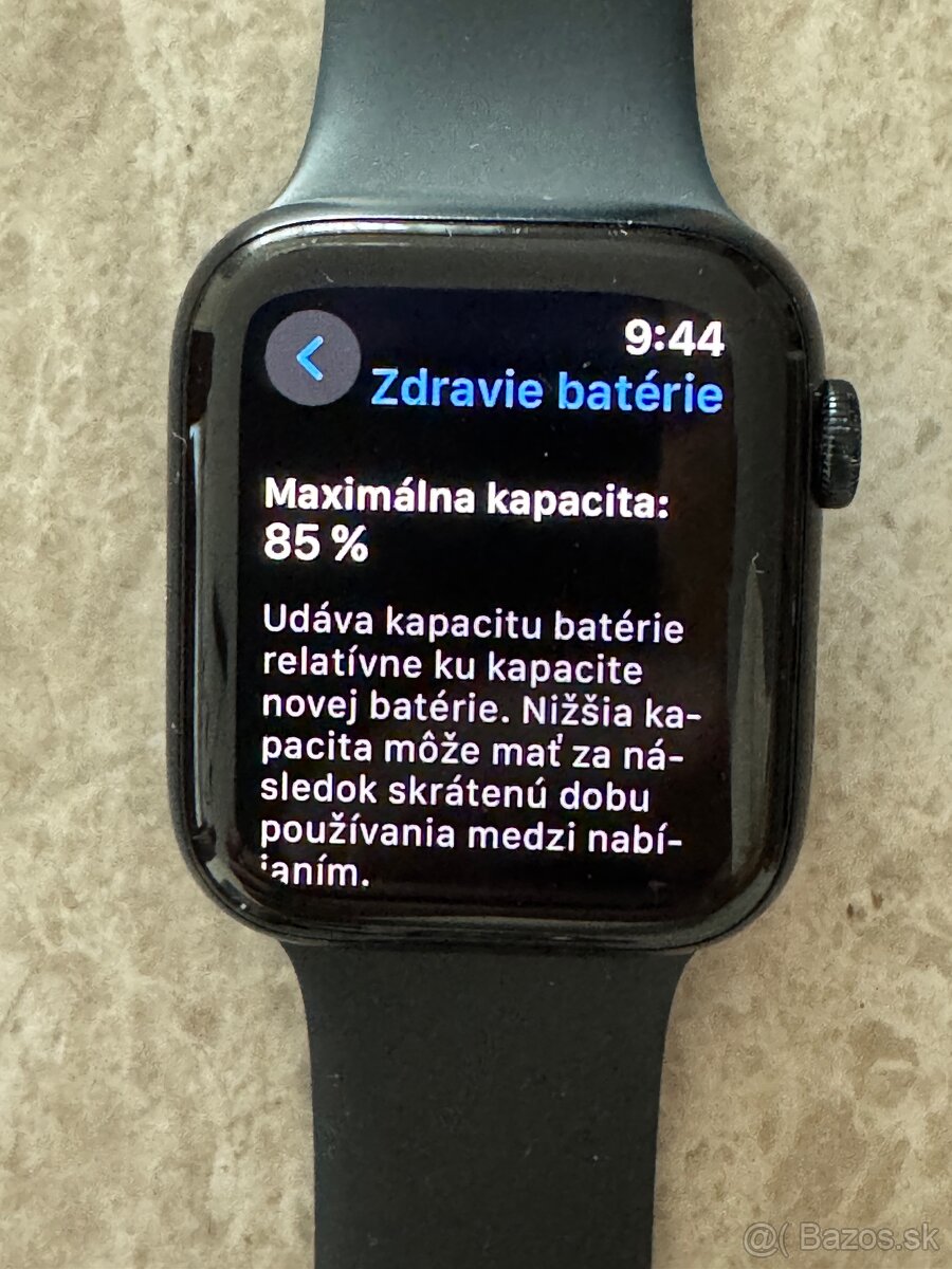 Apple Watch SE 44mm - 2