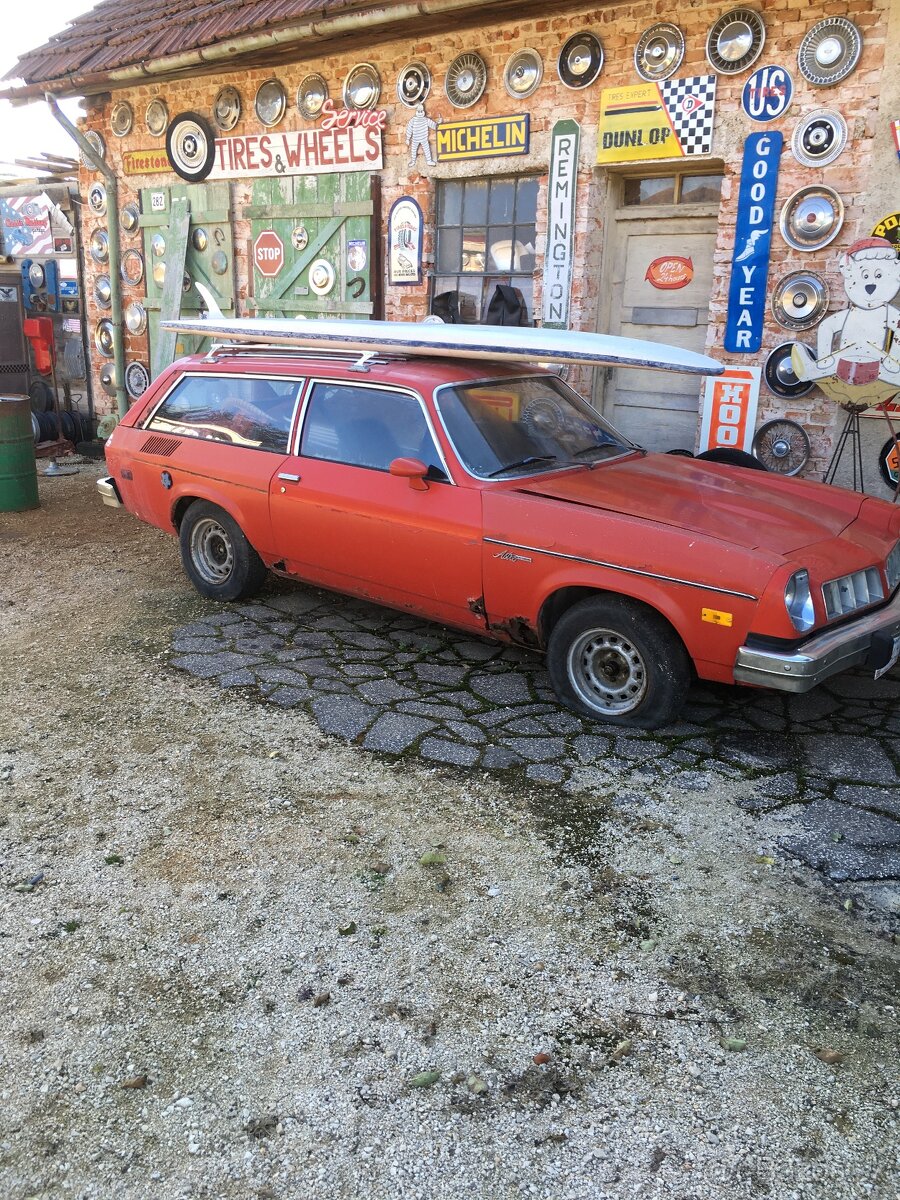 Pontiac Astre - 2