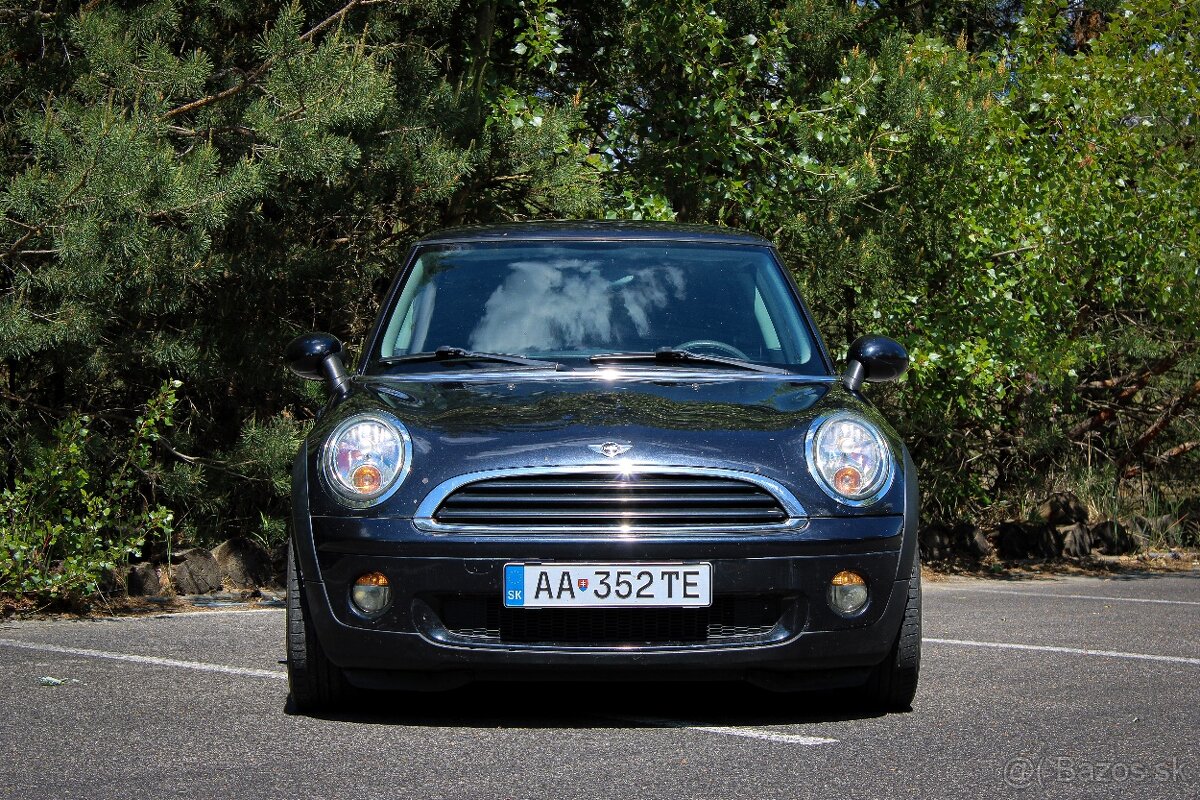 Mini Cooper One R56 - 2
