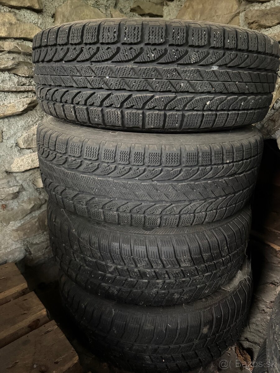 Predam plechove disky na vw transporter - 2
