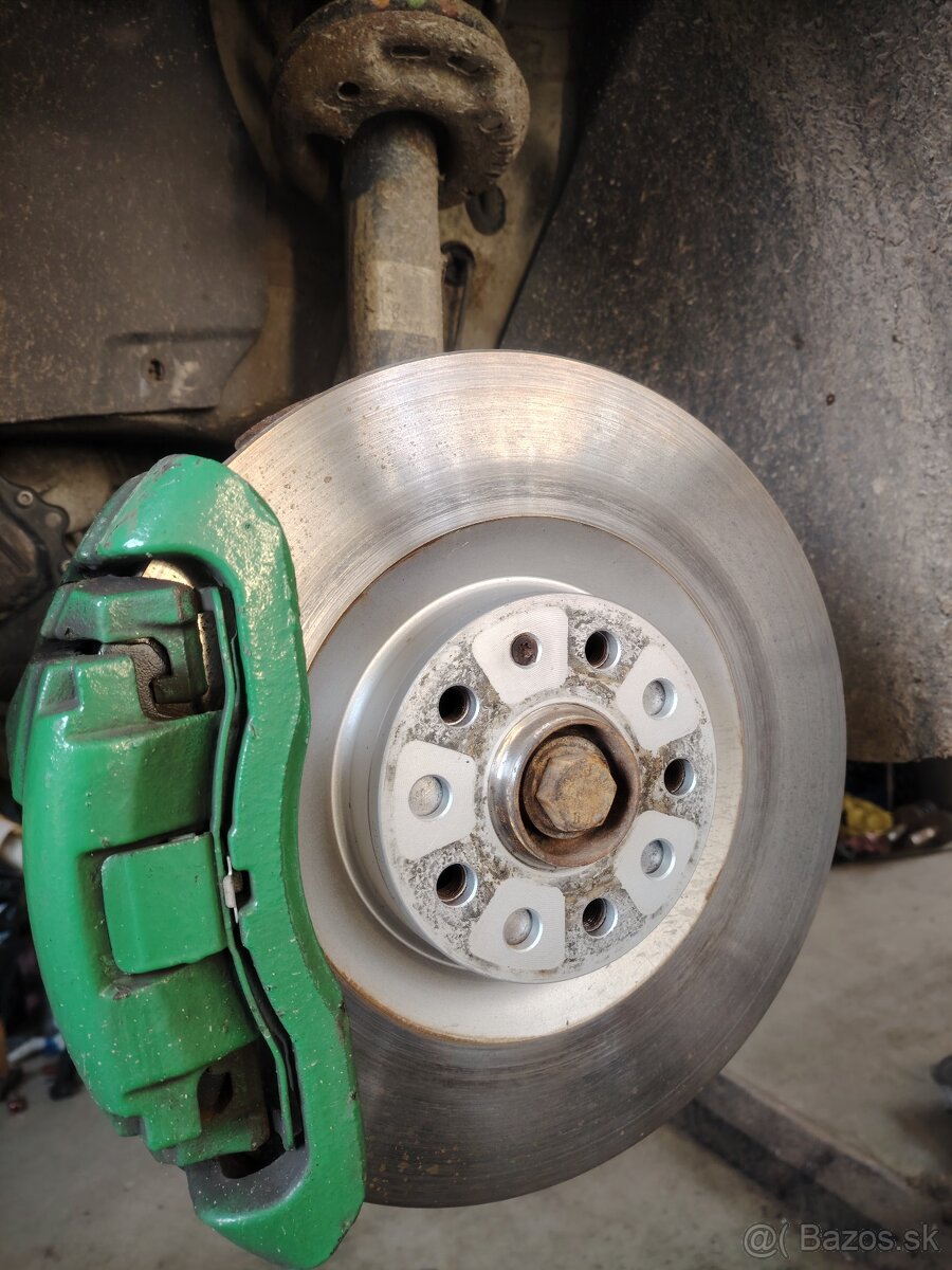 Brzdy Passat B6 3,2Fsi 184Kw - 2