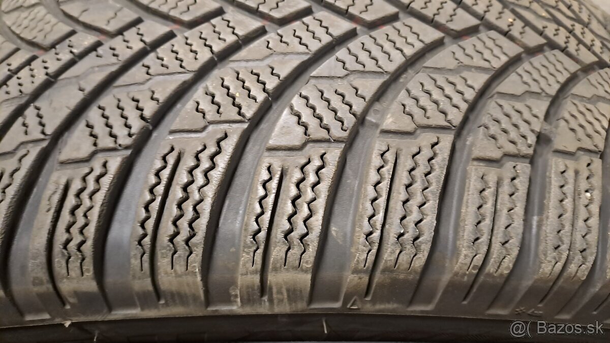 Predám 2ks jazdené zimné 225/6r18-104V Firestone - 2