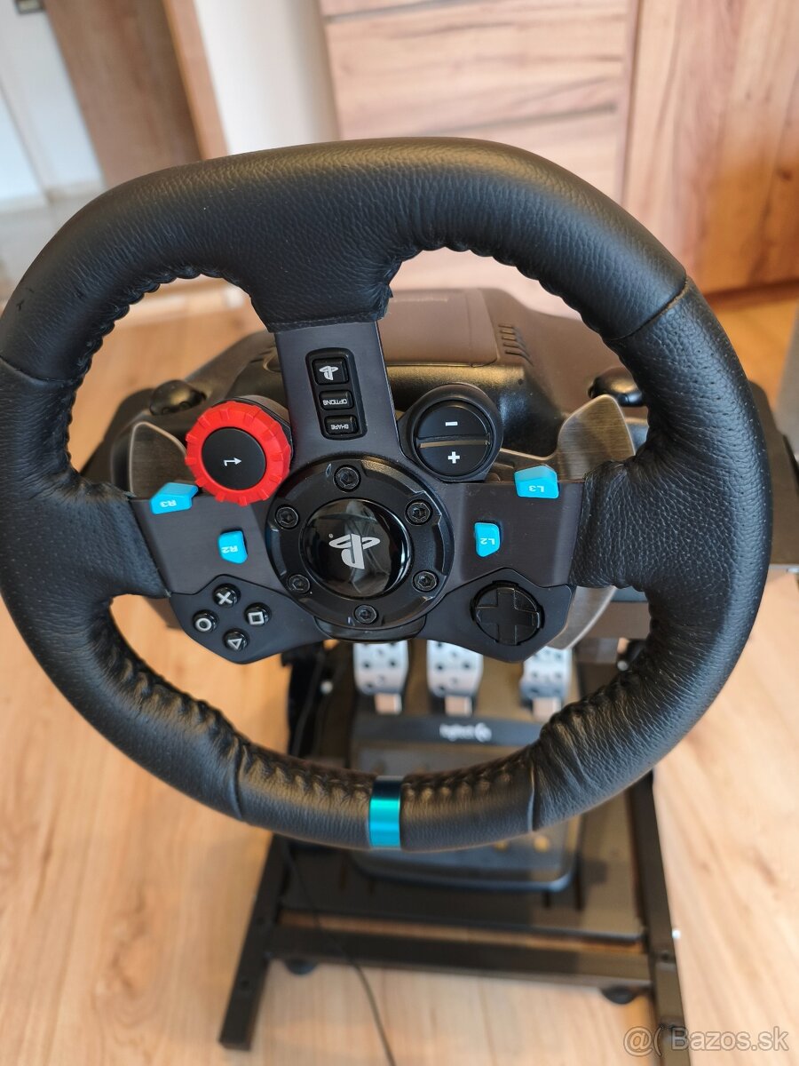 Logitech G29 + stojan - 2