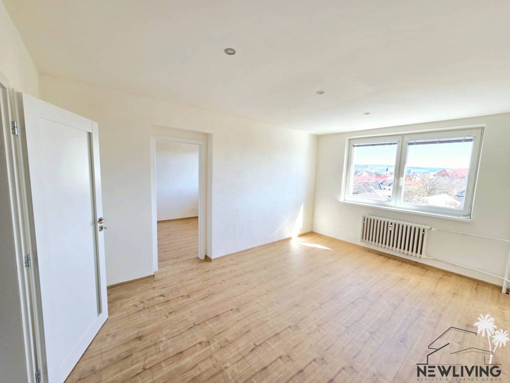 ZNÍŽENÁ CENA 3izbový byt po kompletnej rekonštrukcií Hloho - 2