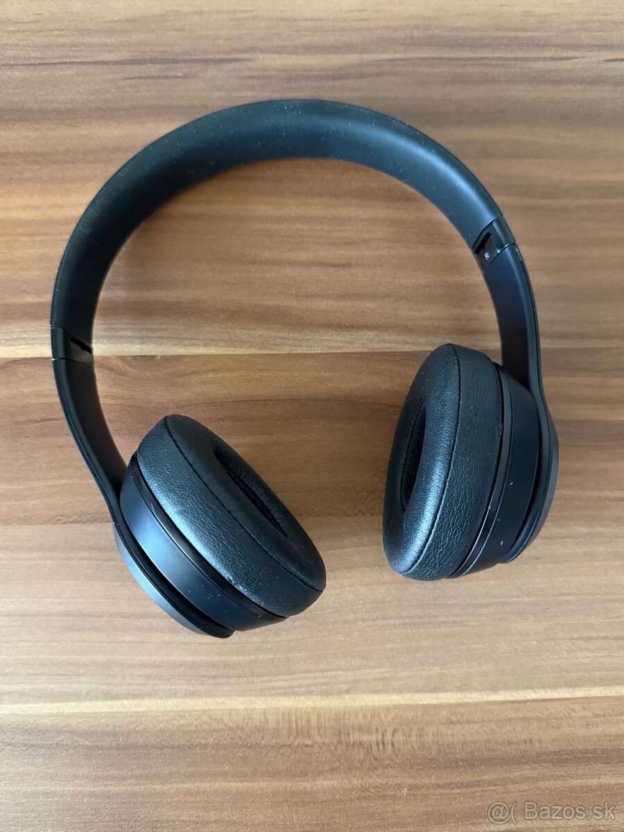 Beats Solo 3 Wireless Čierne - 2