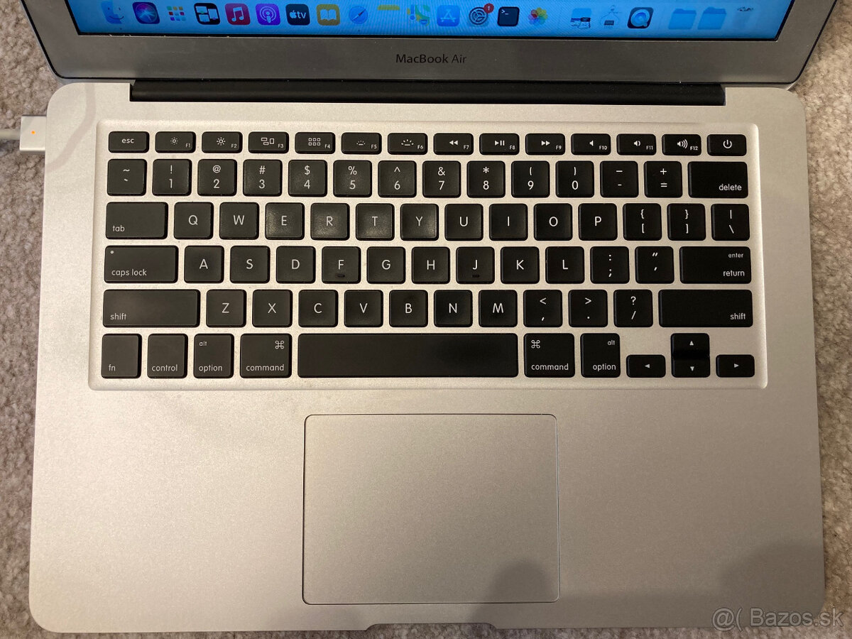 Predám Apple MacBook Air 13" i5 Mid 2013 8 GB DDR3 128 GB - 2