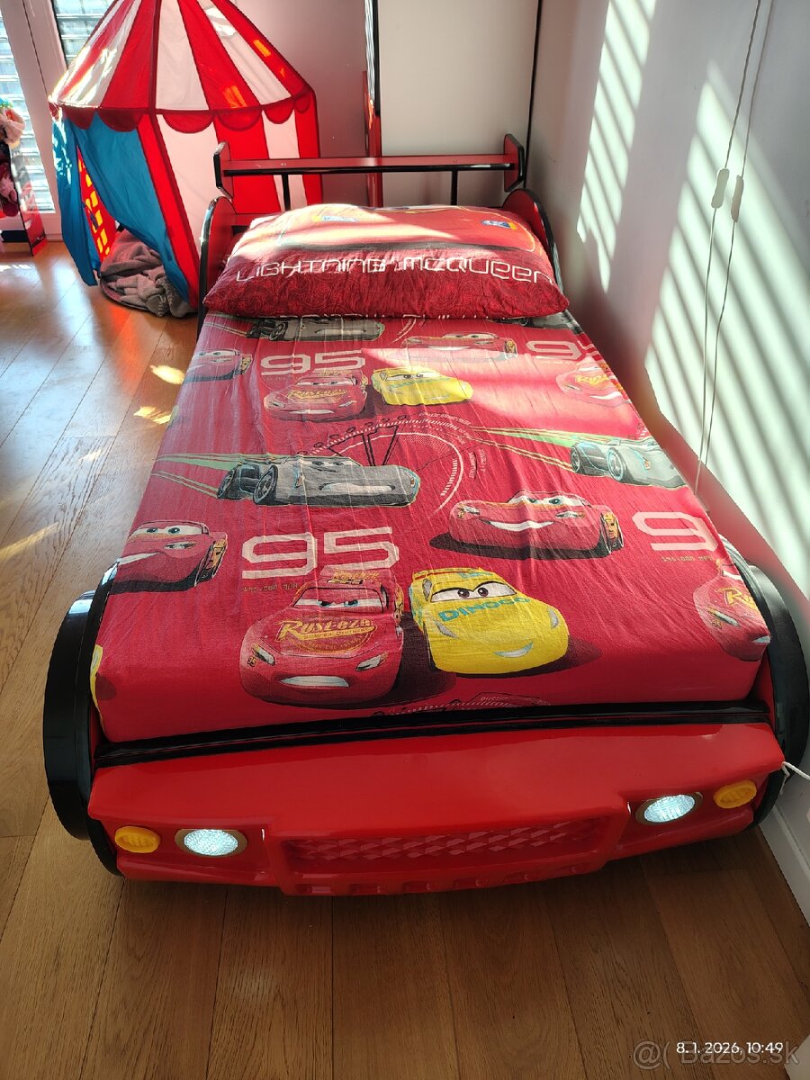 Posteľ auto McQueen červená - 2