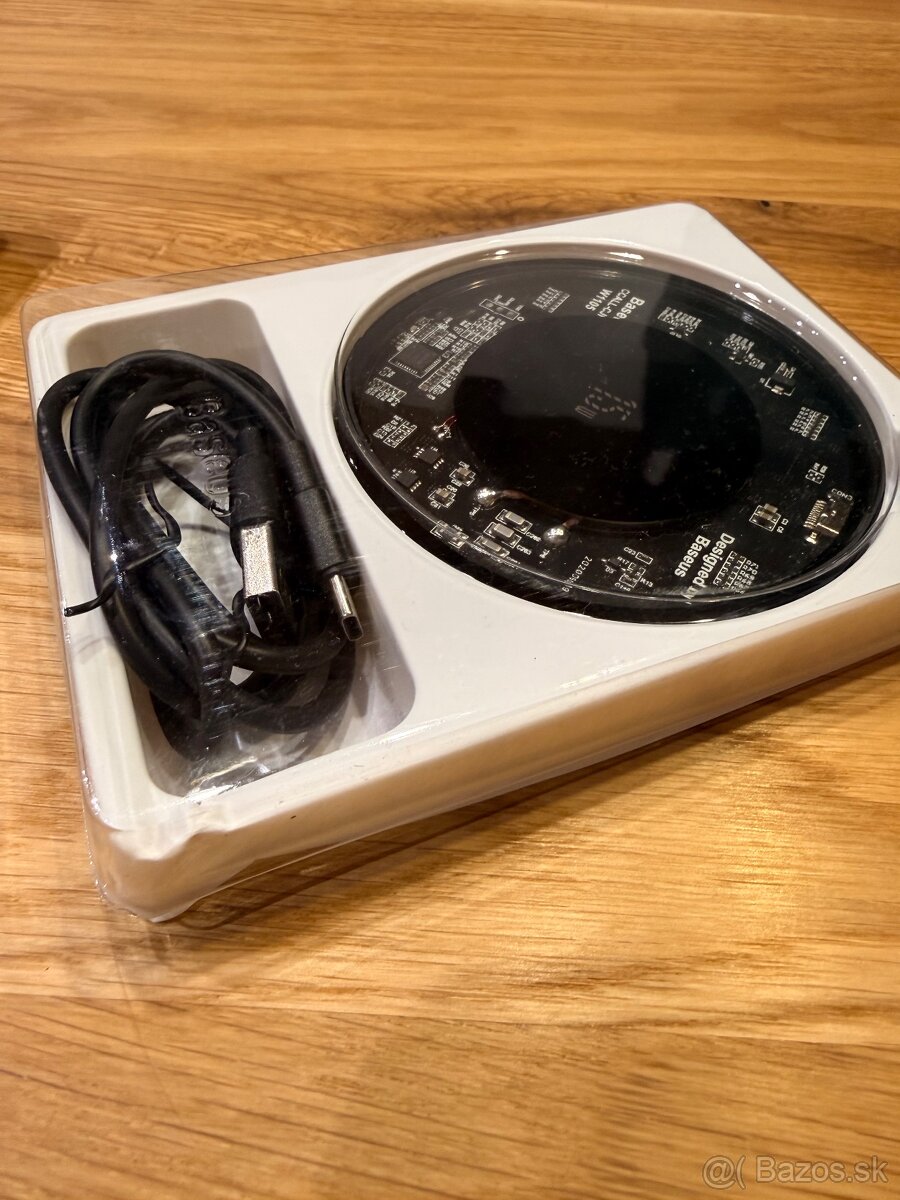 Bezdrotova nabijačka Baseus 15W - 2