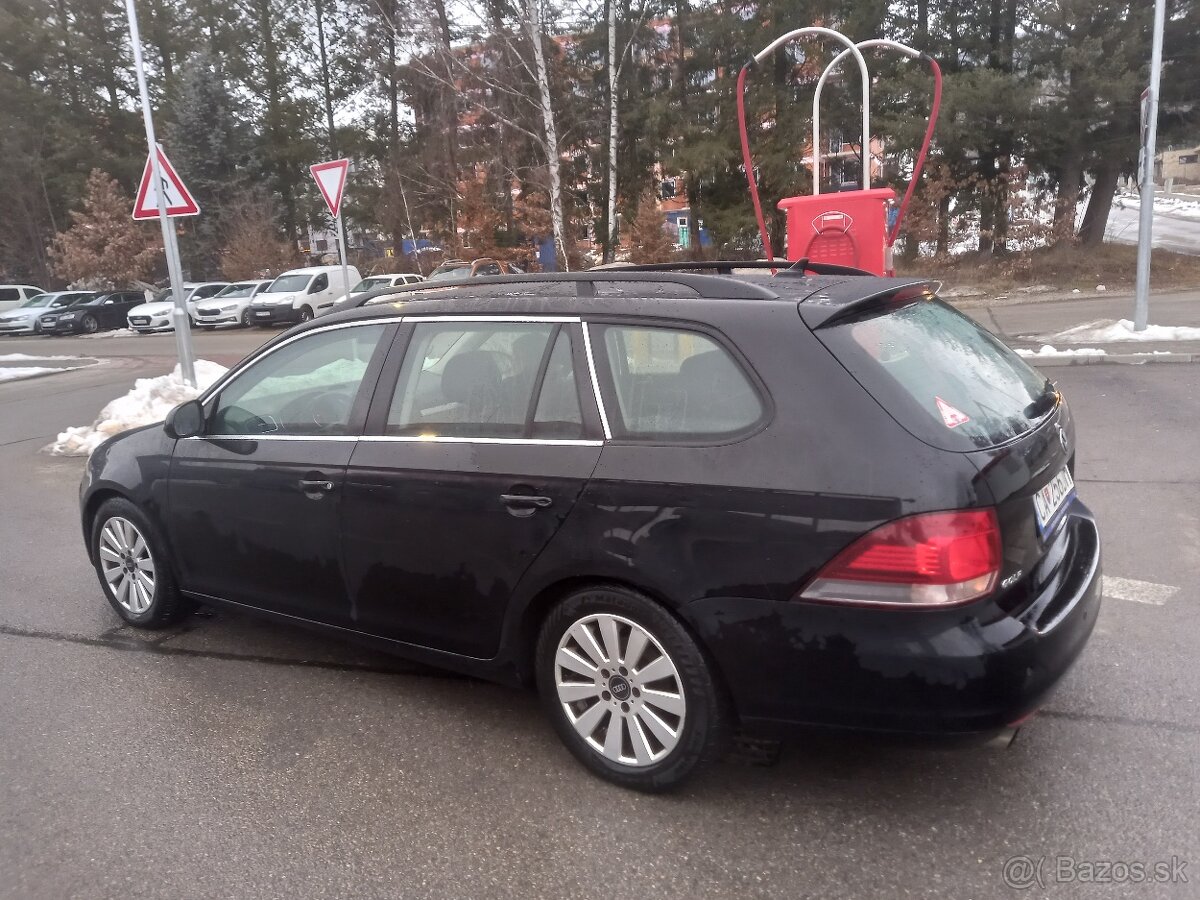 Volkswagen Golf VI 1.6TDI Bluemotion - 2