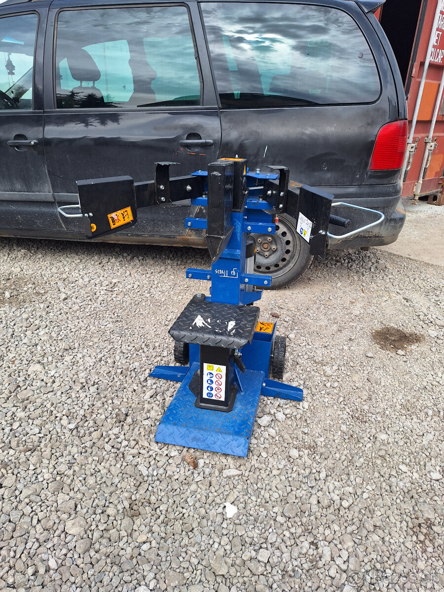 Stiepacka na drevo Scheppach Compact 10 T 400V - 2