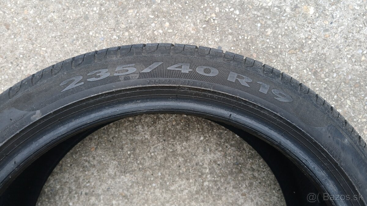 235/40 r19 Pireli Cinturato P7 2ks. - 2