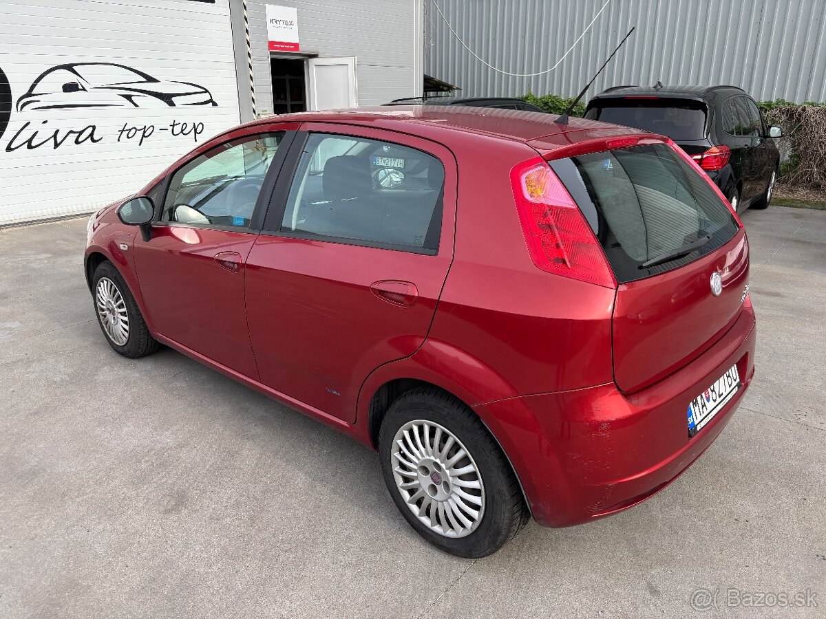Fiat Punto 1,2 benzín 48 kW - 2