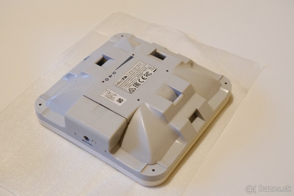 Mikrotik SXTsq Lite2 s RouterOS Level 4 - 2