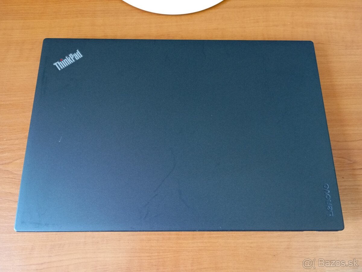 Lenovo Thinkpad X260 + Intel core i3 + 4gb ram + Windows 7 - 2