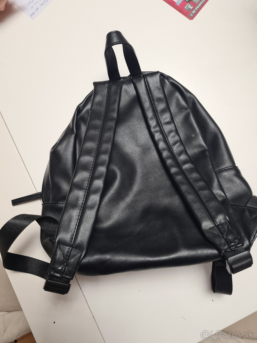 Stylovy kozeny ruksak - 2