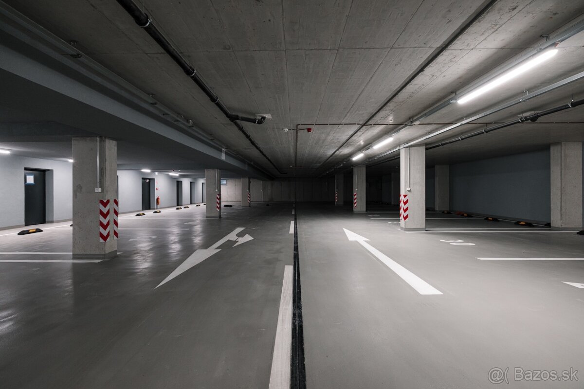 Garážové státie v projekte Kubániho dvory - Zvolen - 2