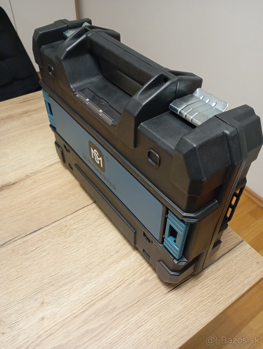 Samonivelačný laser - 2