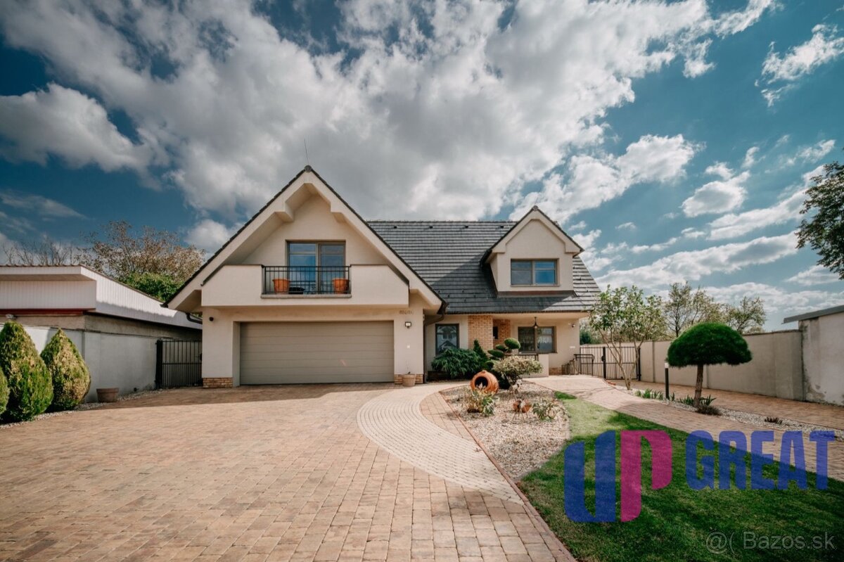 Na predaj exkluzívny rodinný dom s bazénom, SENICA - 2