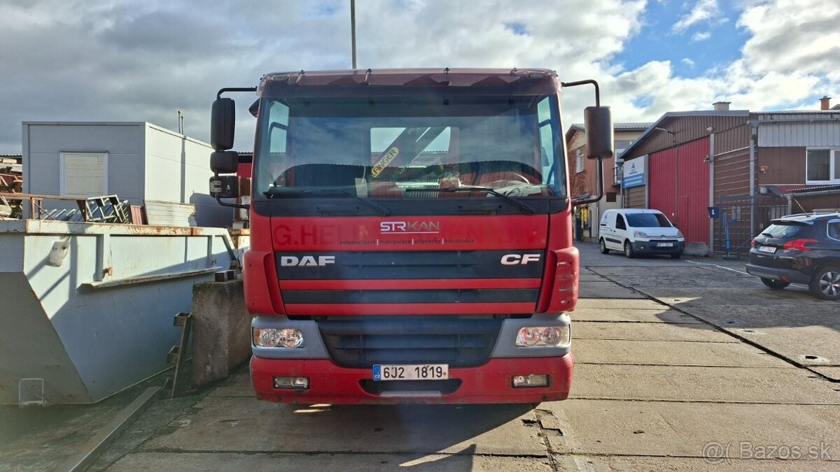 DAF CF 65.220 + HR - 2