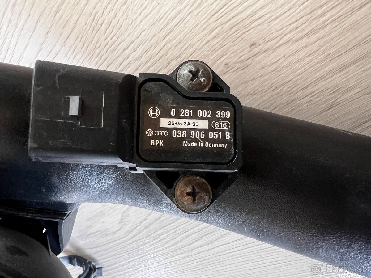 Tlaková hadica intercooler, snímač tlaku BXE BKC - 2