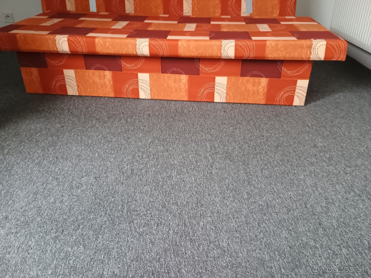 Pohovka, Váľanda - 2