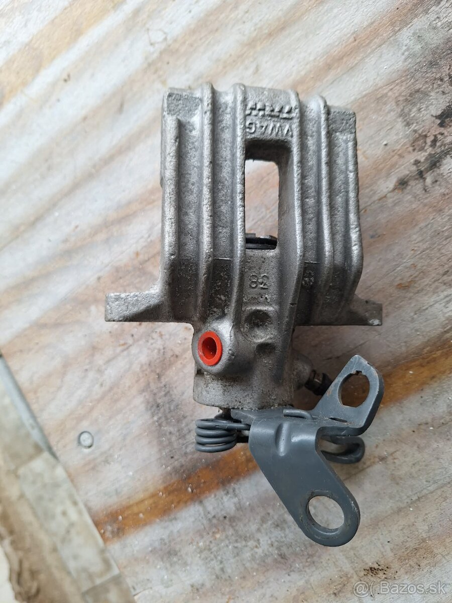 Zadný brzdový strmeň Seat Toledo Altea - 2