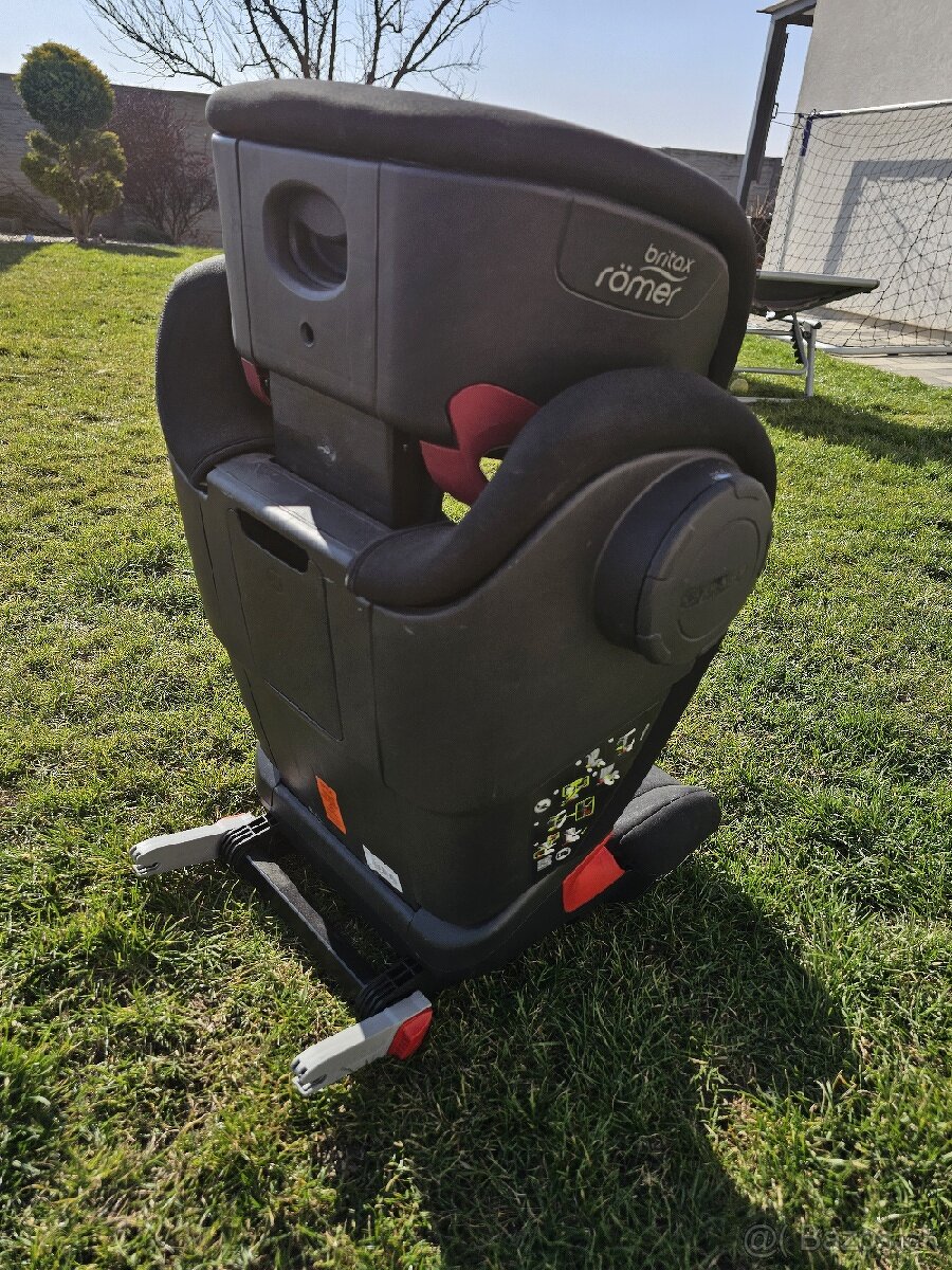 Britax Römer Kidfix 2 S – Cosmos Black - 2
