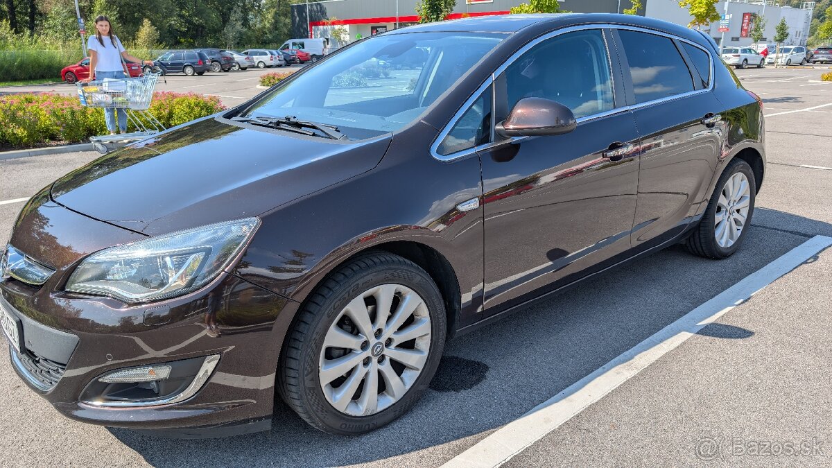 Opel Astra 1.4 turbo automat - 2