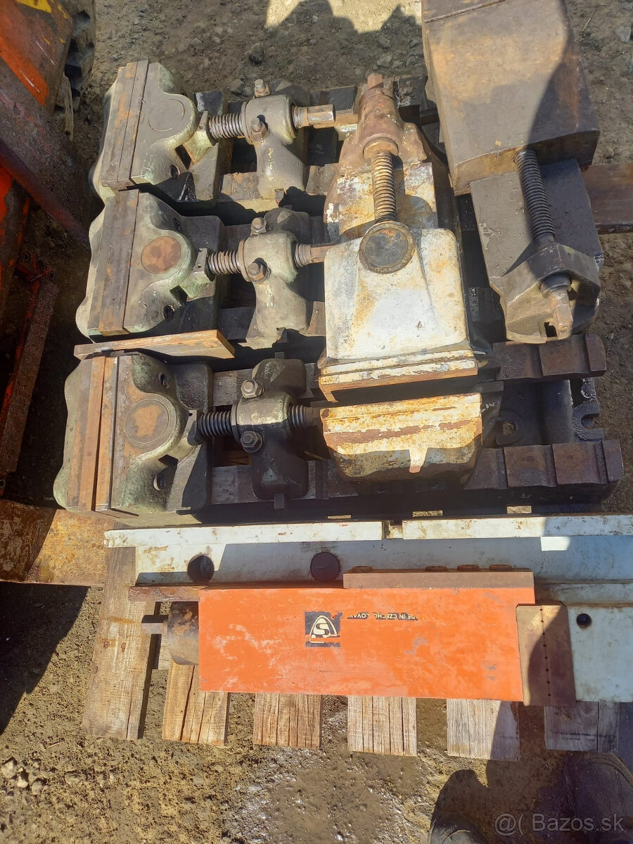 zverák strojný - 2