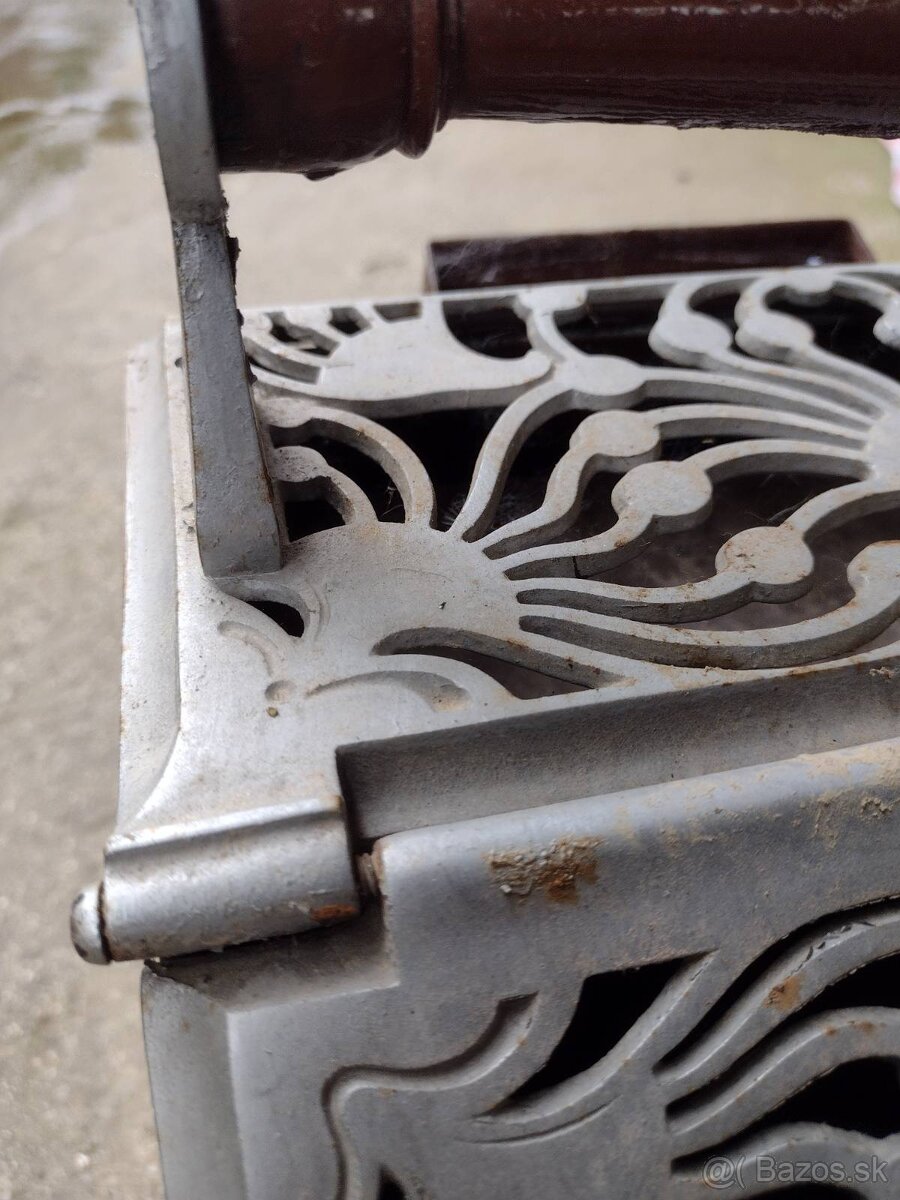 Prvá republika , nádoba na uhlie - 2