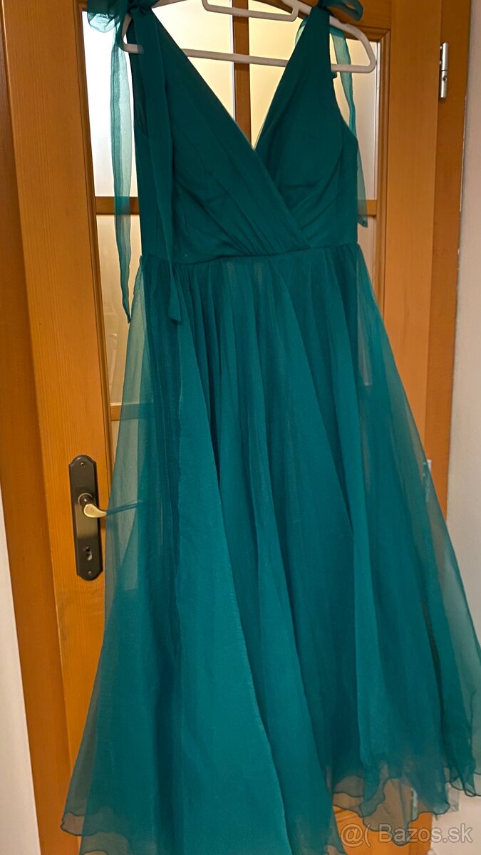 Spoločenské smaragdové šaty - 2