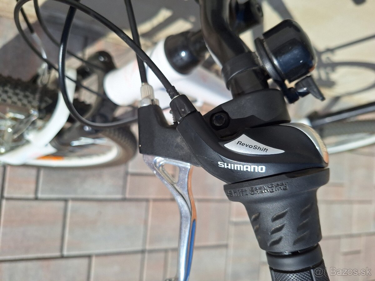 Dievčenský bicykel - 2