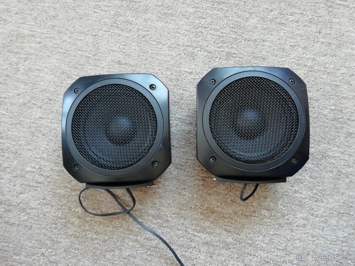 Retro autorádio a reproduktory - 2