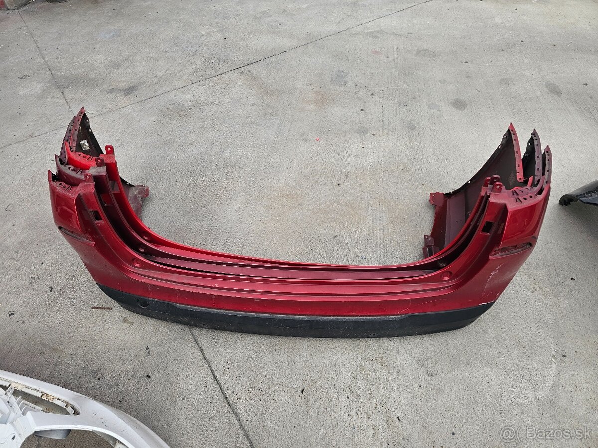 Hyundai I30 2018 + naraznik zadny, celo predne - 2