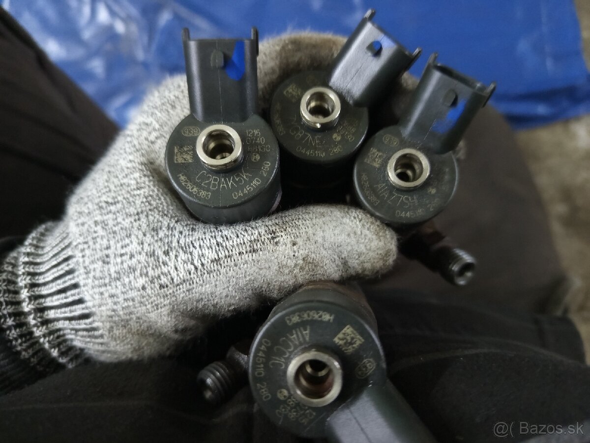 Vstrekovacie trysky 1.9 DCI 96kw cena za sadu - 2