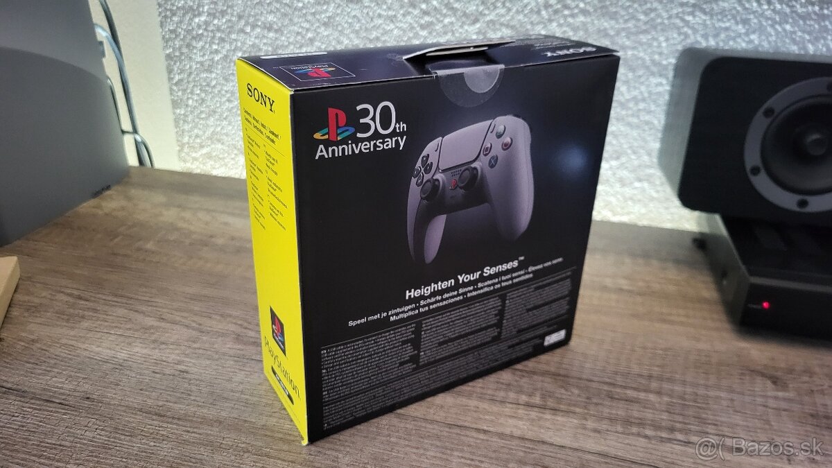 Dualsense 30th Anniversary - 2